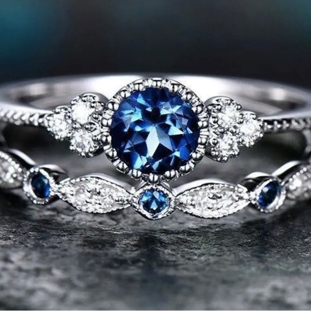 🦋Blue 2pc Ring Set - Picture 3 of 6